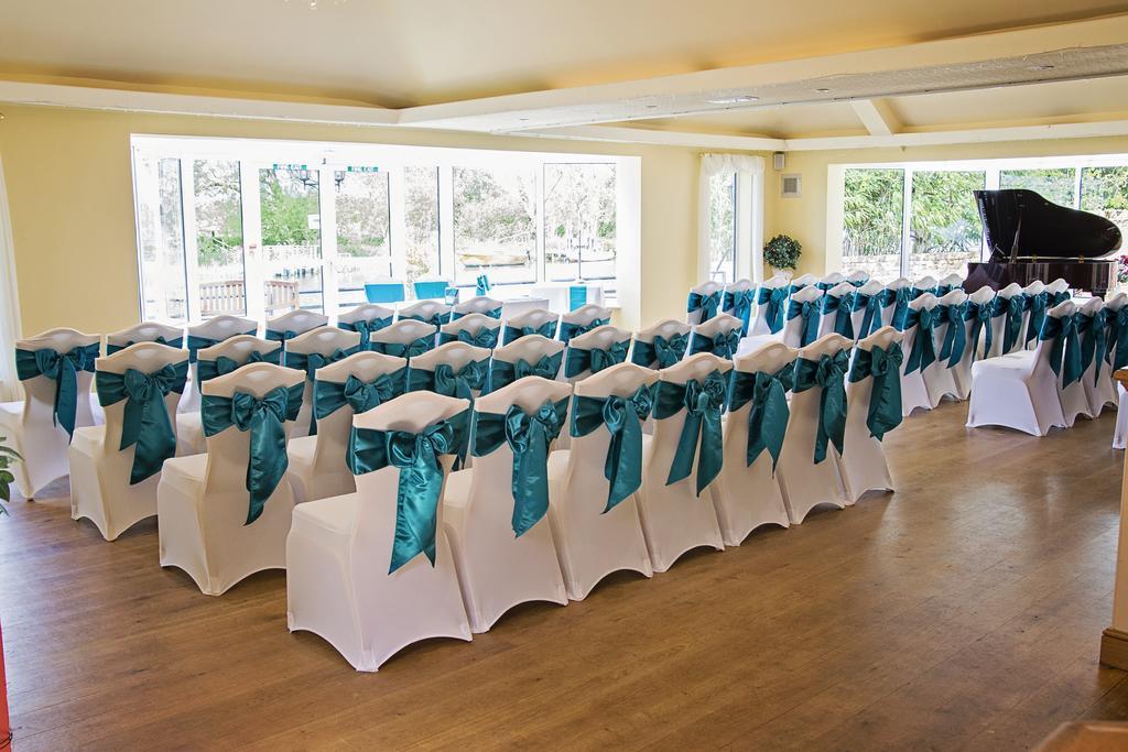 בקלס Waveney House Hotel מראה חיצוני תמונה