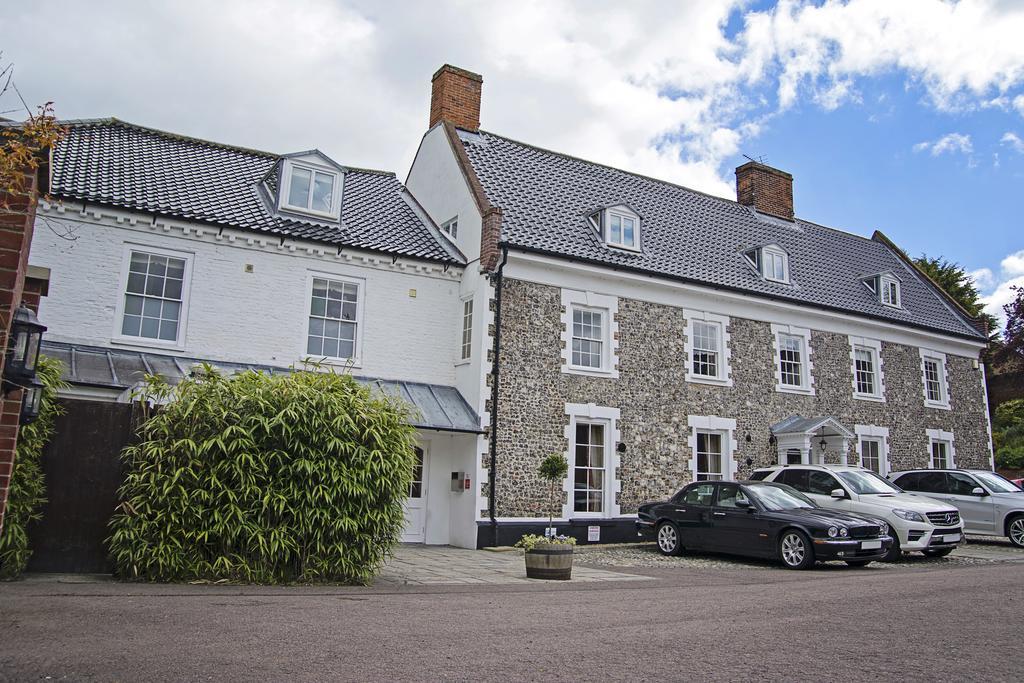 בקלס Waveney House Hotel מראה חיצוני תמונה